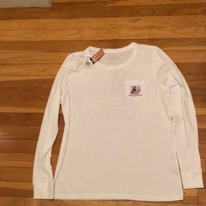 Vineyard vine New Years shirt